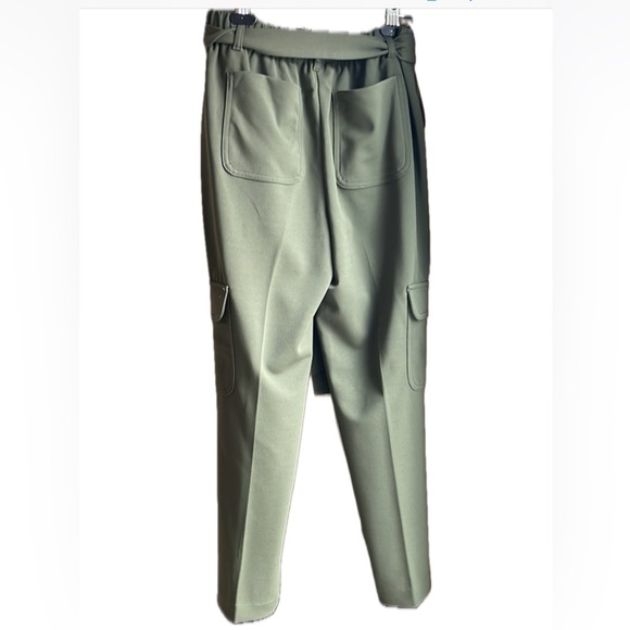 Chapter One Sportswear belted Olive Green Cargo pants . - Picture 2 of 8